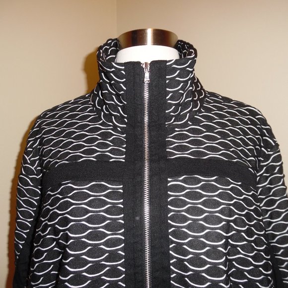 LOT: NWT CHICO'S Casual Textured Jaquard Hoddie Jacket + Knit Hooded Vest XL - Picture 7 of 10